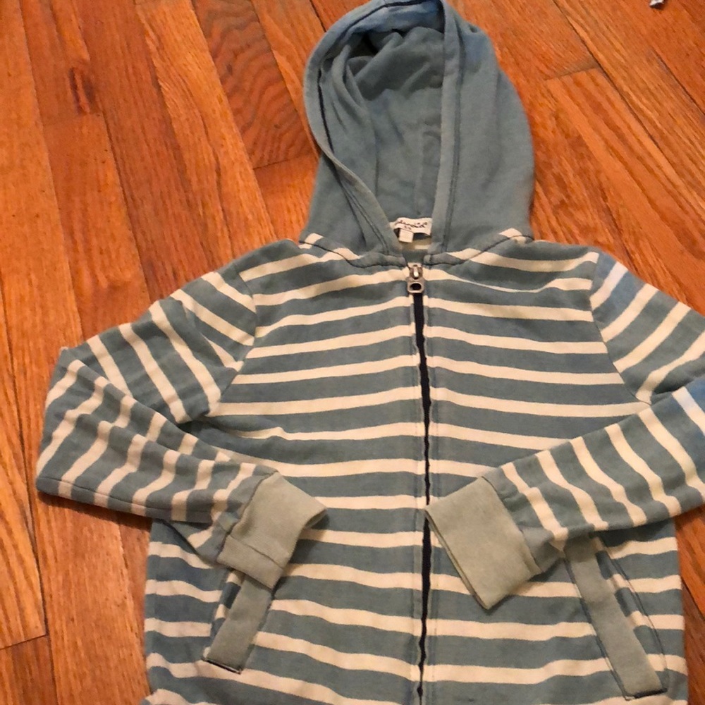 Sweet little soft Splendid hoodie size 5/6